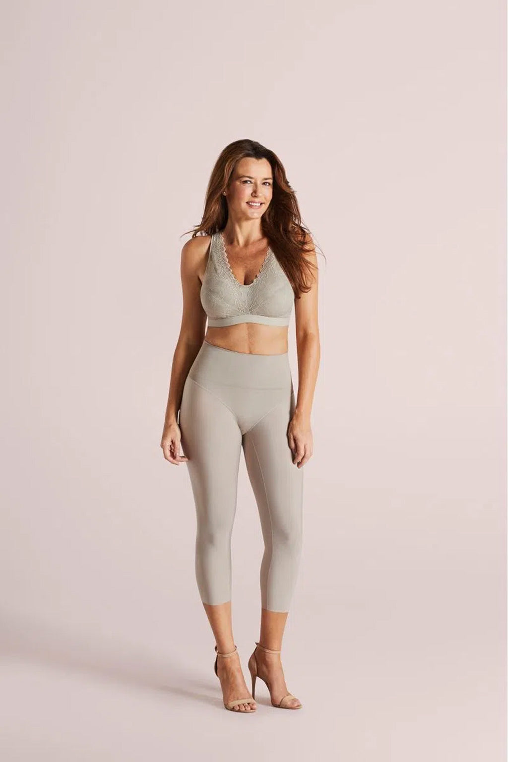 CAPRI Invisible Control AESTHETICS Trousers Modeling Shapewear with Strong compression on the abdomen