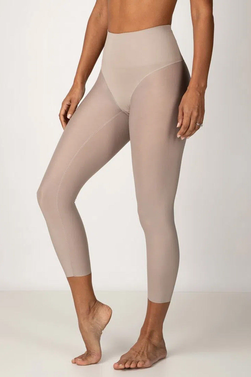 Spanx, Power Capri, Nude, A : : Clothing, Shoes