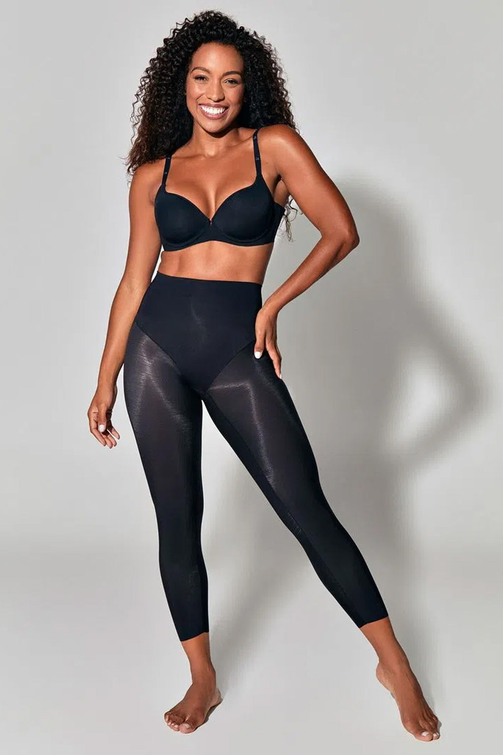 Extra Strong Compression Capri with High Waisted Tummy Control Black XS /  Black